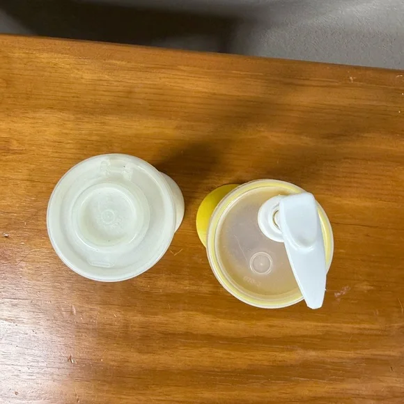 Vintage Tupperware Condiment Holders - Picture 2 of 4